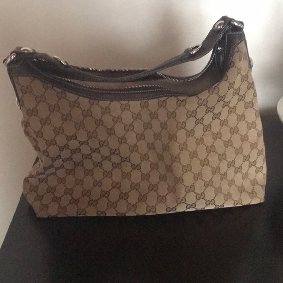 Gucci handbag- authentic, extra strap and cover - Picture 2 of 3